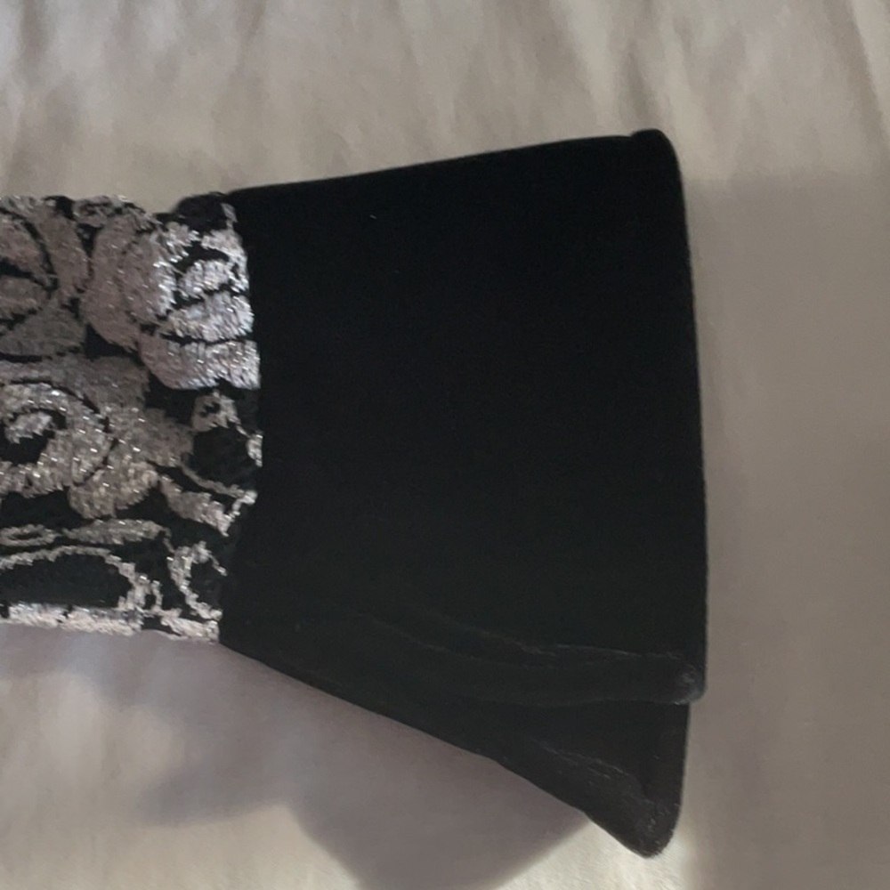 WILD USA LACE BLOUSE TOP WOMEN SEE THROUGH LONG SLEEVE SZ SMALL - Picture 8 of 9